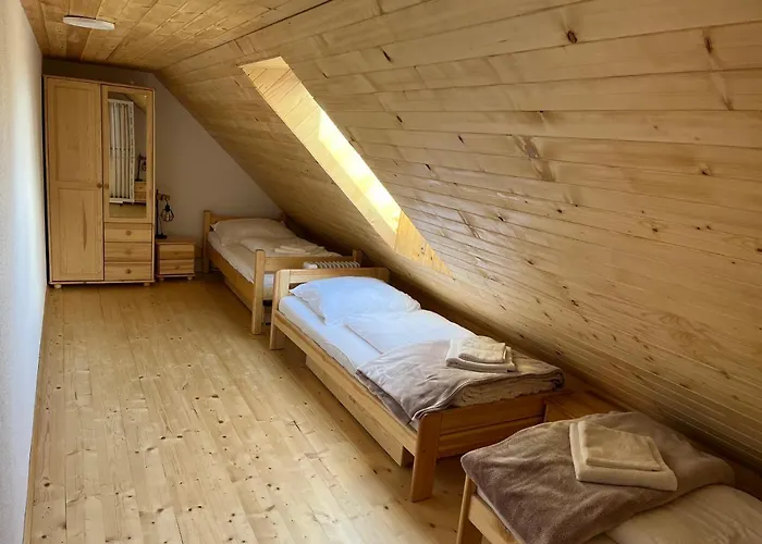 V Prirode 펜션 Pliešovce